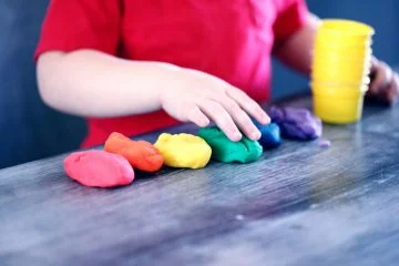 The Child First: Montessori, Reggio Emilia System and Contemporary Approaches to Pre-School Education
