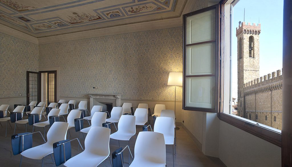 conference & workshop in Spazi Sangalli. Prestigiosa location nel centro di Firenze, disponibile per: riunioni; presentazioni; seminari; conferenze stampa; piccoli eventi.