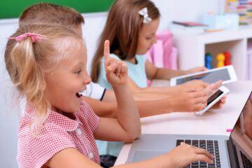 Hands-on Pedagogy for Early Childhood Education: From Sensory Education to First ICT Uses