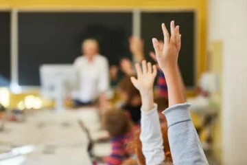 different between problem solving and critical thinking Interest-Based Learning: Key Strategies to Motivate Your Students