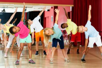 Teaching Physical Education in Kindergartens and Primary Schools