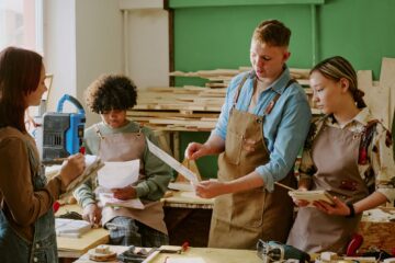 CLIL for VET: Teaching Vocational Subjects in Another Language